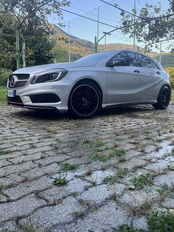 Usata Mercedes A250 AMG 211 CV (155 kW) 2014 Berlina