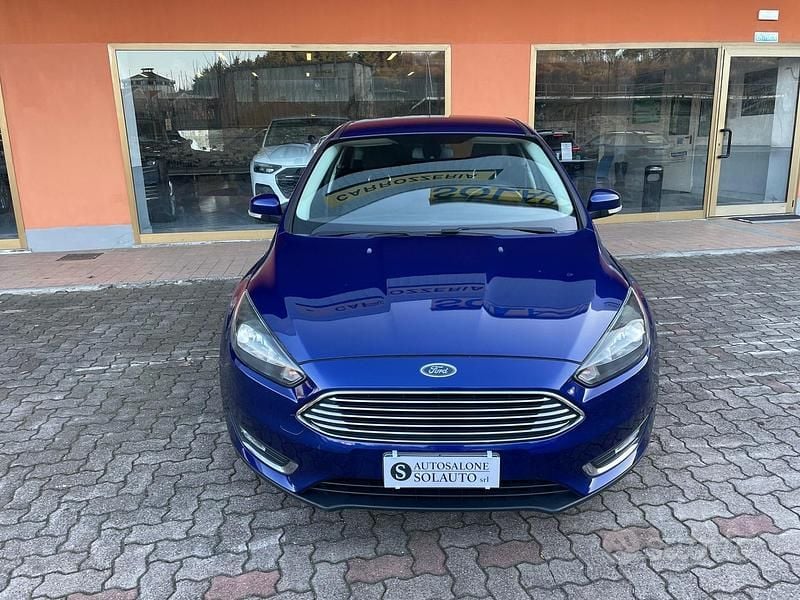 Usata Ford Focus Titanium 95 CV (69 kW) 2016 Blu Berlina