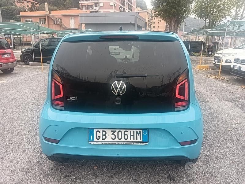 Usata VW up! Sport 60 CV (44 kW) 2020 Blu Utilitaria