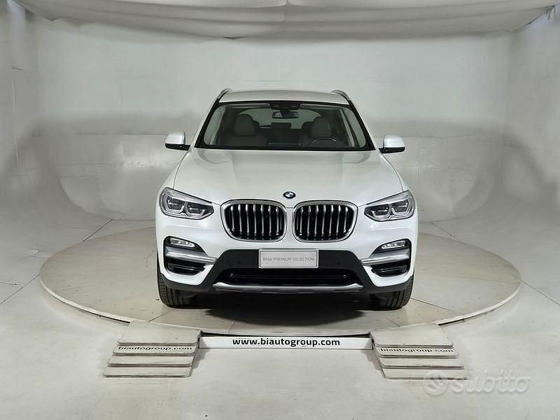Usata BMW X3 Luxury Line 190 CV (139 kW) 2020 Bianco SUV