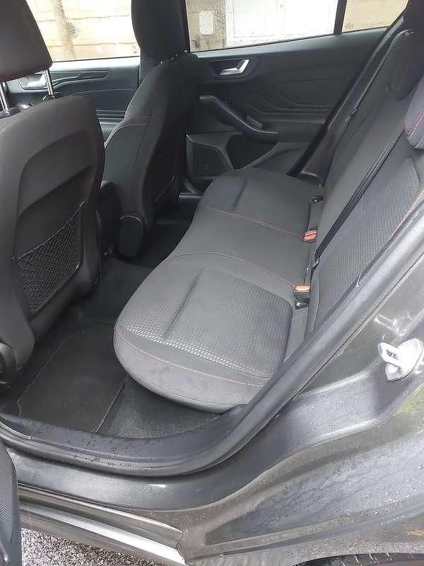 Usata Ford Focus ST-Line 120 CV (88 kW) 2020 Berlina