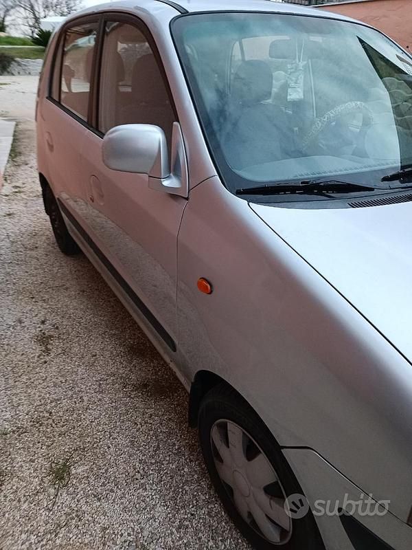 Usata Hyundai Atos Prime 59 CV (43 kW) 2004 Grigio Utilitaria