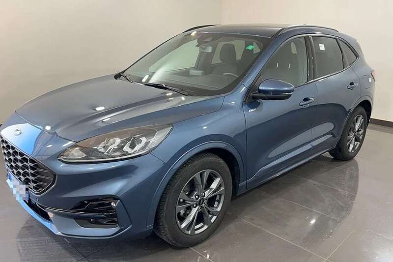 Nero Usata 2024 Ford Kuga ST-Line SUV | 24.900 € (Ottimo prezzo) - Immagine 1/4