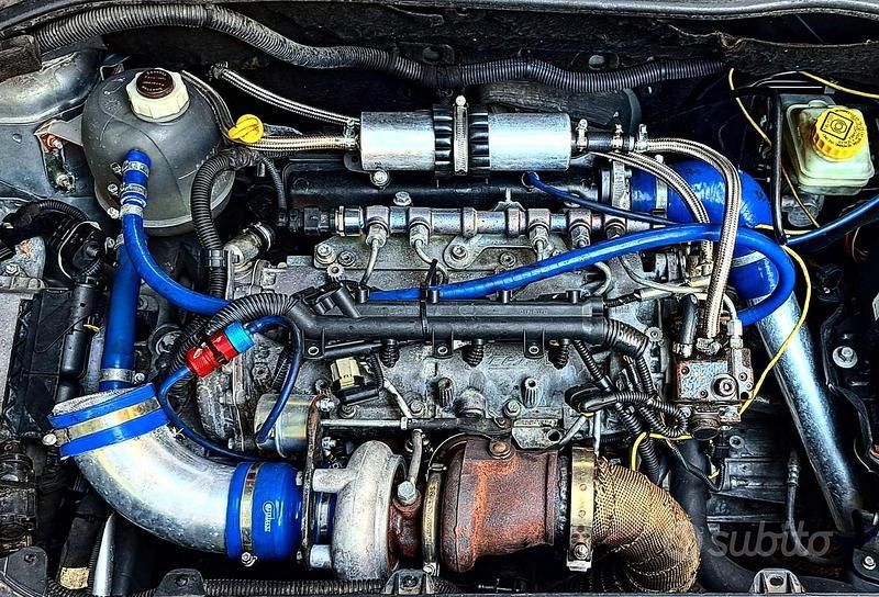 Usata Fiat Grande Punto 90 CV (66 kW) 2008 Grigio Utilitaria