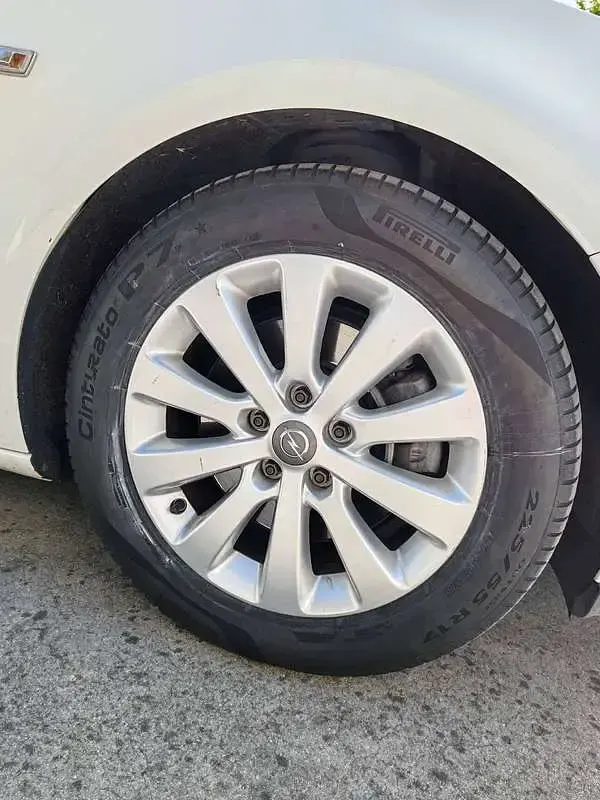 Usata Opel Astra GTC Cosmo 165 CV (121 kW) 2011 Bianco Berlina