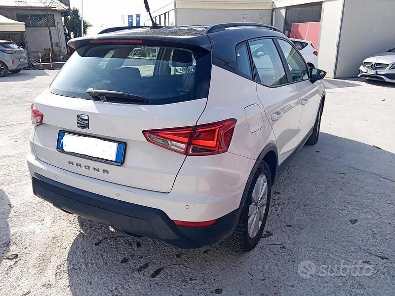 Usata Seat Arona Style 95 CV (69 kW) 2019 Bianco SUV