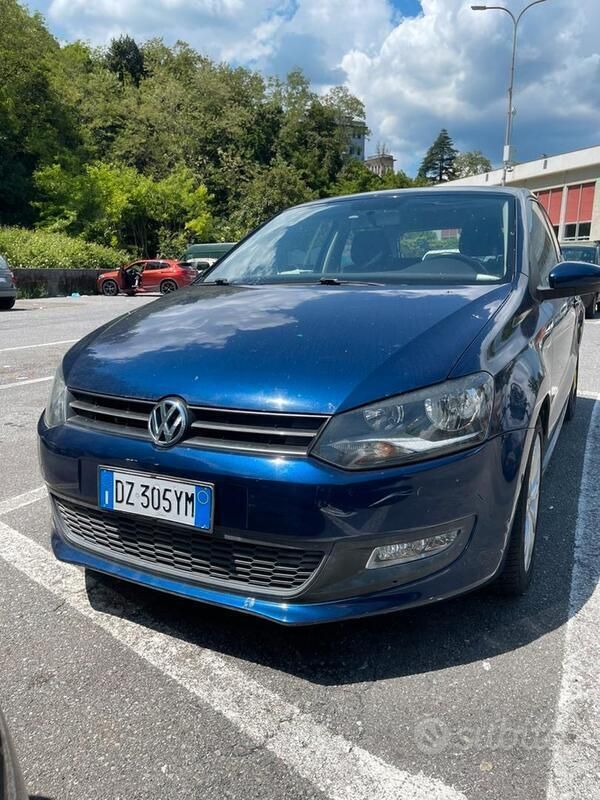 Usata VW Polo 75 CV (55 kW) 2009 Blu Berlina