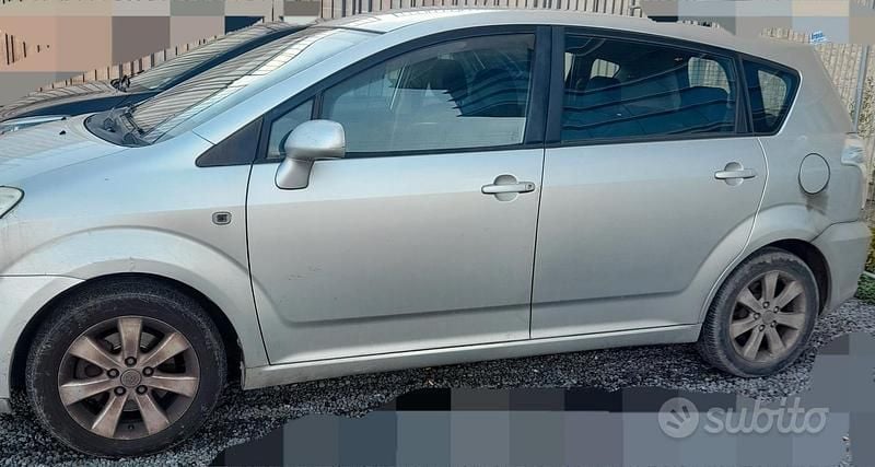 Usata Toyota Corolla Verso 2007 Monovolume