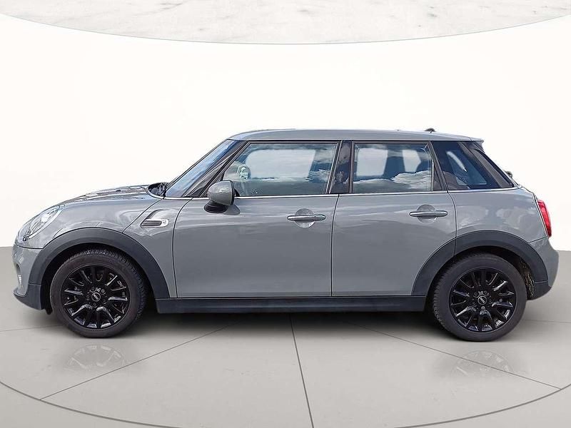 Usata Mini One D Hype 95 CV (69 kW) 2019 Grigio metallizzato chiaro Utilitaria
