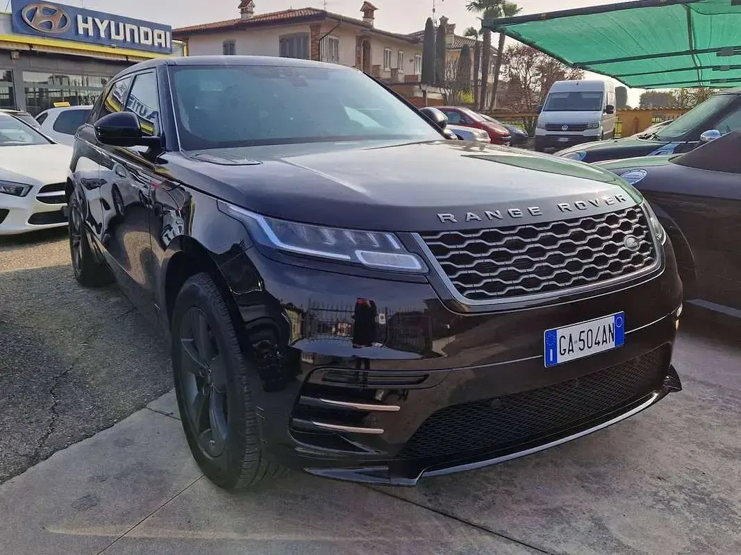 Usata Land Rover Range Rover Velar R-Dynamic 179 CV (131 kW) 2020 Nero SUV