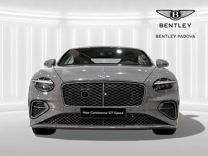 Nuova Bentley Continental 782 CV (575 kW) 2026 Gravity grey Coupé