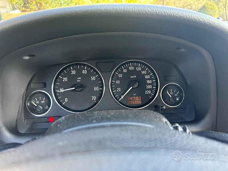 Usata Opel Astra 75 CV (55 kW) 2003 Nero Berlina