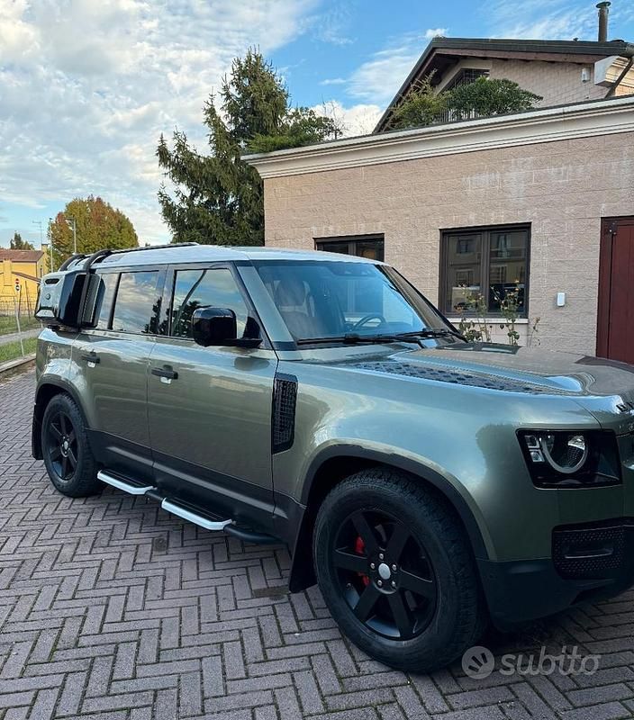 Usata Land Rover Defender S 241 CV (177 kW) 2020 Verde SUV