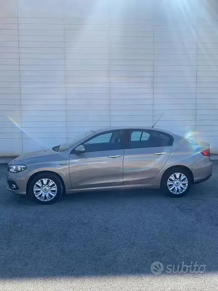 Occasion Fiat Tipo 120 ch (88 kW) 2019 Berline