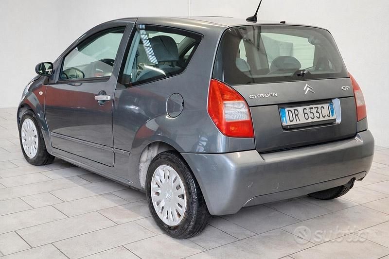 Usata Citroën C2 VTR Sport 60 CV (44 kW) 2008 Grigio Utilitaria