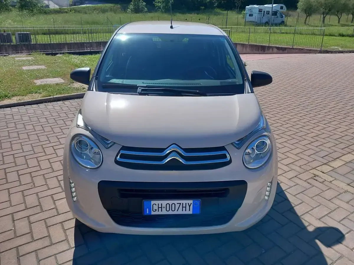 Usata Citroën C1 Live 72 CV (52 kW) 2021 Beige Utilitaria