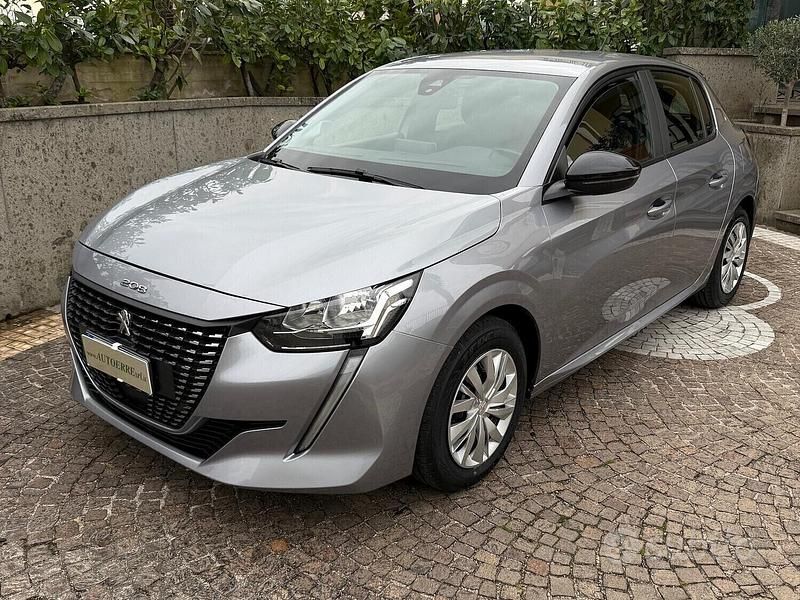 Usata Peugeot 208 Active 101 CV (74 kW) 2022 Grigio Utilitaria