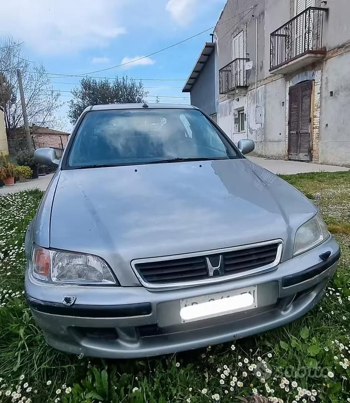Usata Honda Civic 1997 Grigio Berlina