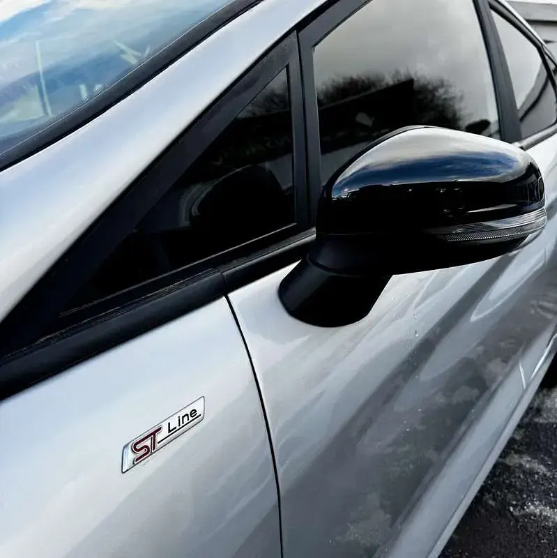 Usata Ford Fiesta ST-Line 101 CV (74 kW) 2018 Grigio Utilitaria
