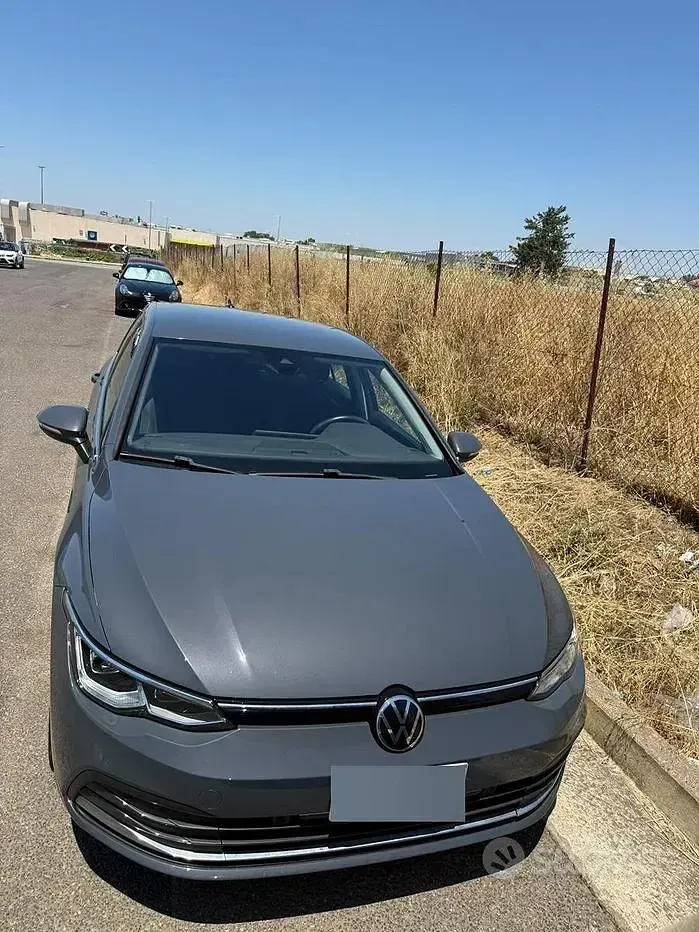 Usata VW Golf VII 150 CV (110 kW) 2020 Verde Utilitaria