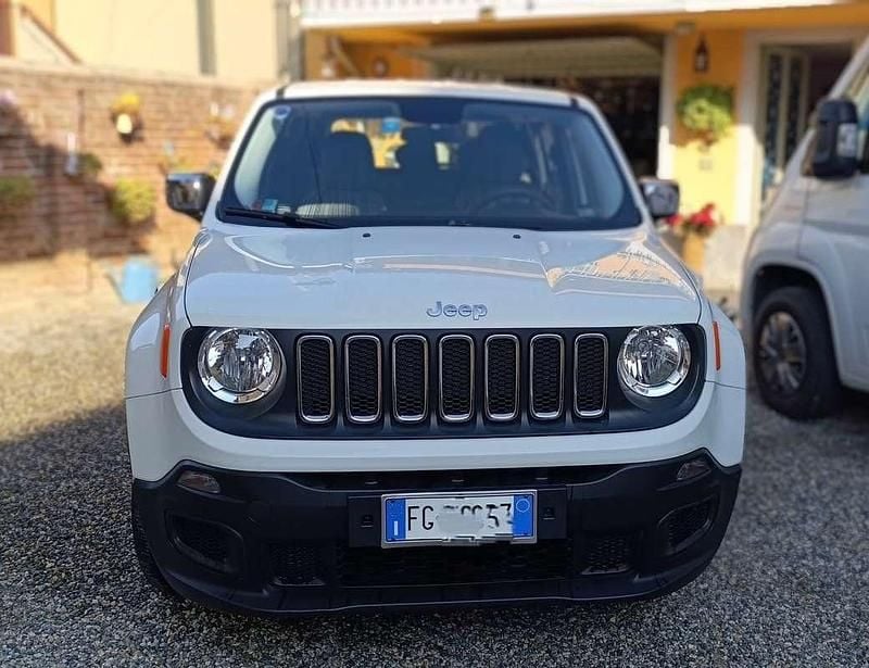 Bianco Usata 2016 Jeep Renegade Longitude SUV | 11.700 € (Super prezzo) - Immagine 1/4