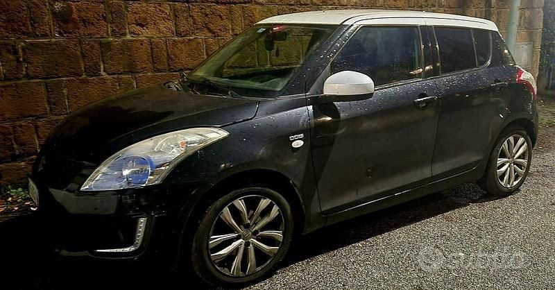 Usata Suzuki Swift 75 CV (55 kW) 2015 Nero Berlina