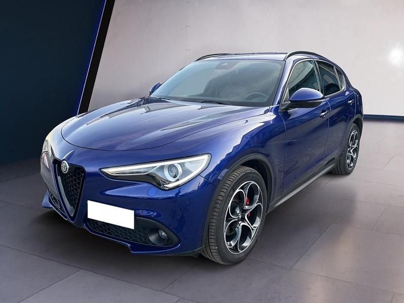 Usata Alfa Romeo Stelvio Sprint 190 CV (139 kW) 2022 Blu SUV