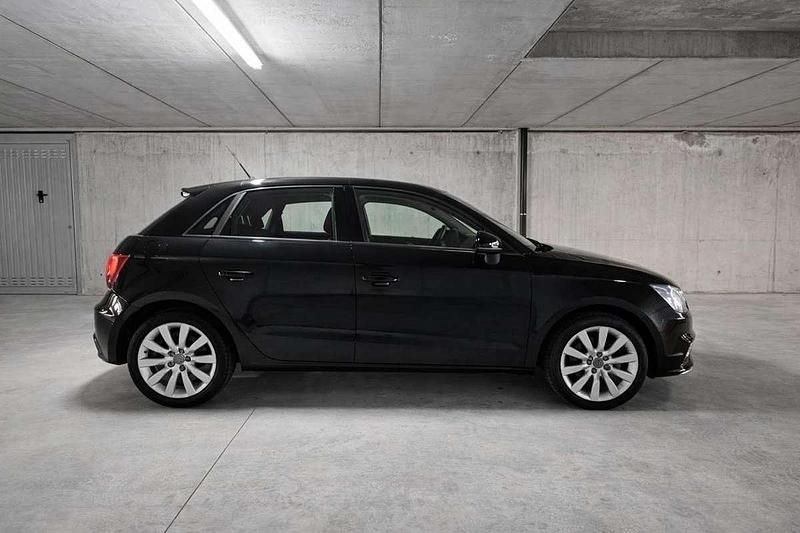 Usata Audi A1 Sportback S-Line 90 CV (66 kW) 2013 Nero Utilitaria