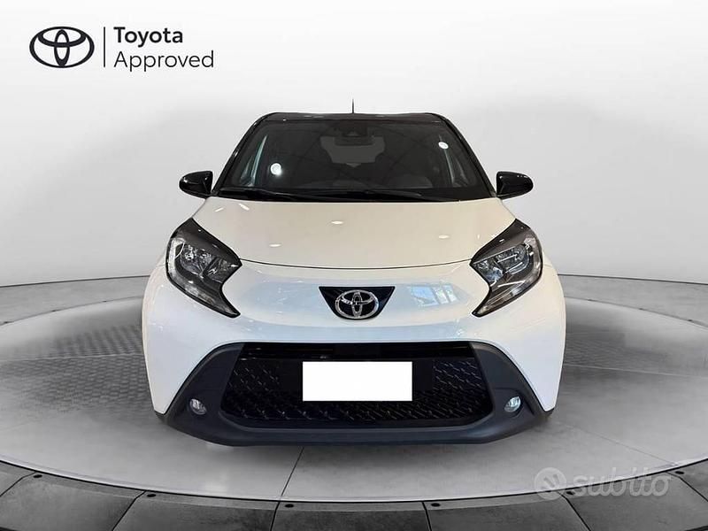 Usata Toyota Aygo X Trend 72 CV (52 kW) 2023 Bianco SUV