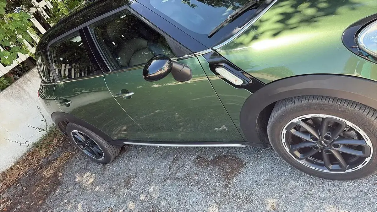 Usata Mini Cooper 111 CV (81 kW) 2015 Verde Utilitaria