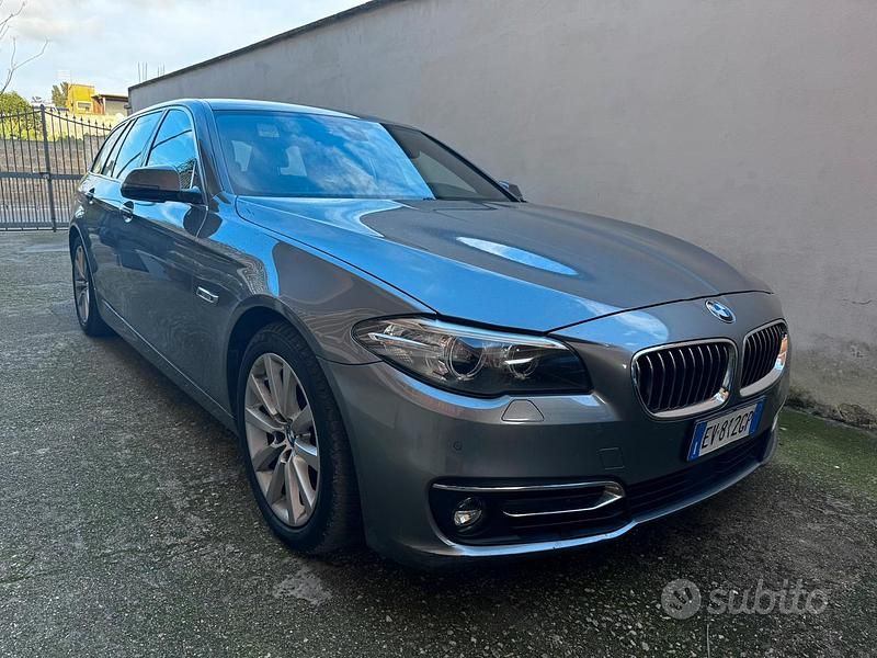 Begagnad BMW 525 Luxury Line 218 HK (160 kW) 2014 Grå Sedan