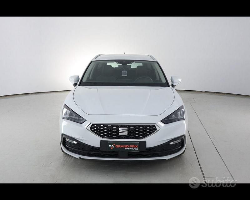 Argento Usata 2021 Seat Leon XCELLENCE Station wagon | 15.400 € (Buon prezzo) - Immagine 1/4