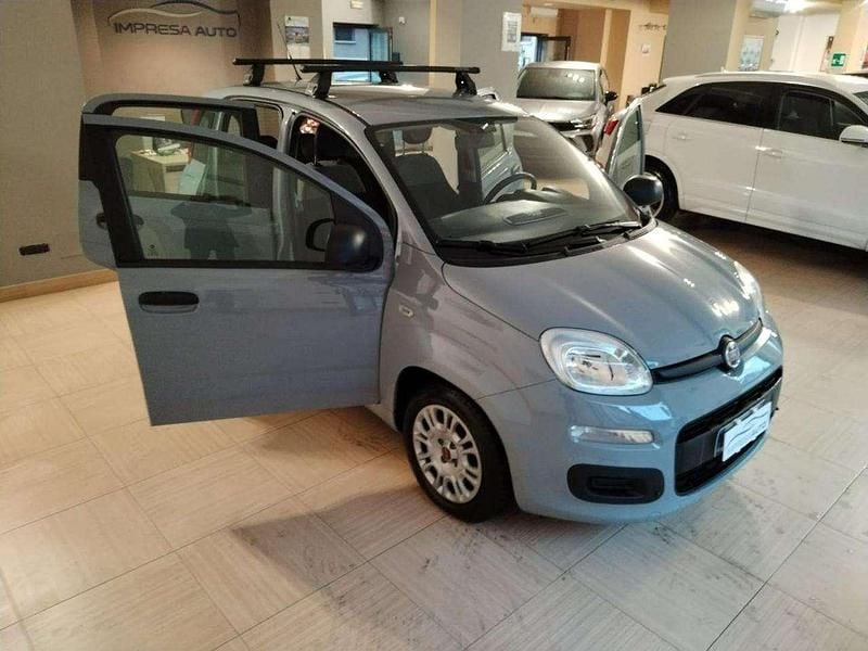Grigio Usata 2022 Fiat Panda S Tre volumi | 8500 € (Ottimo prezzo) - Immagine 1/4