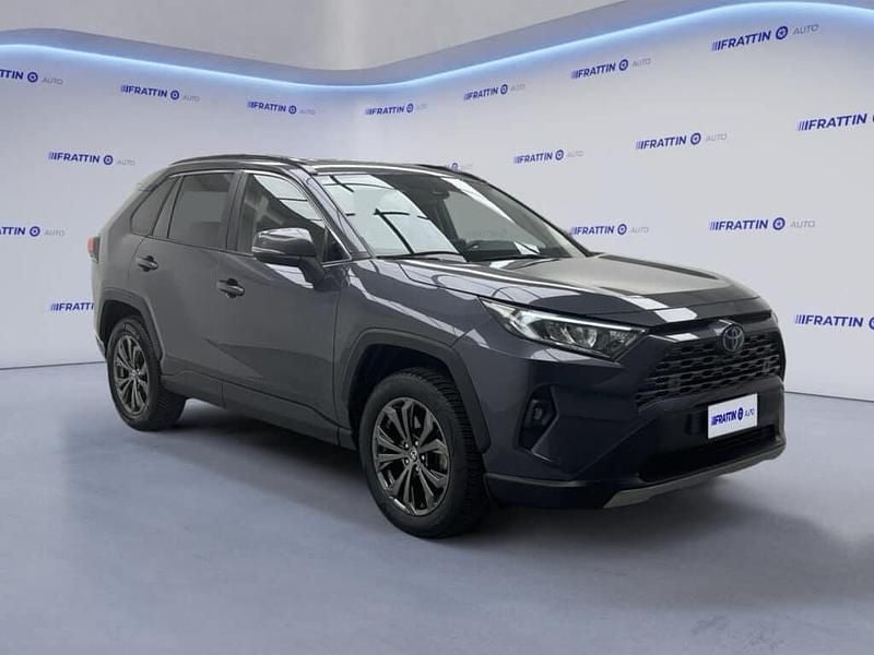 Usata Toyota RAV4 Hybrid Active 218 CV (160 kW) 2022 Grigio scuro SUV