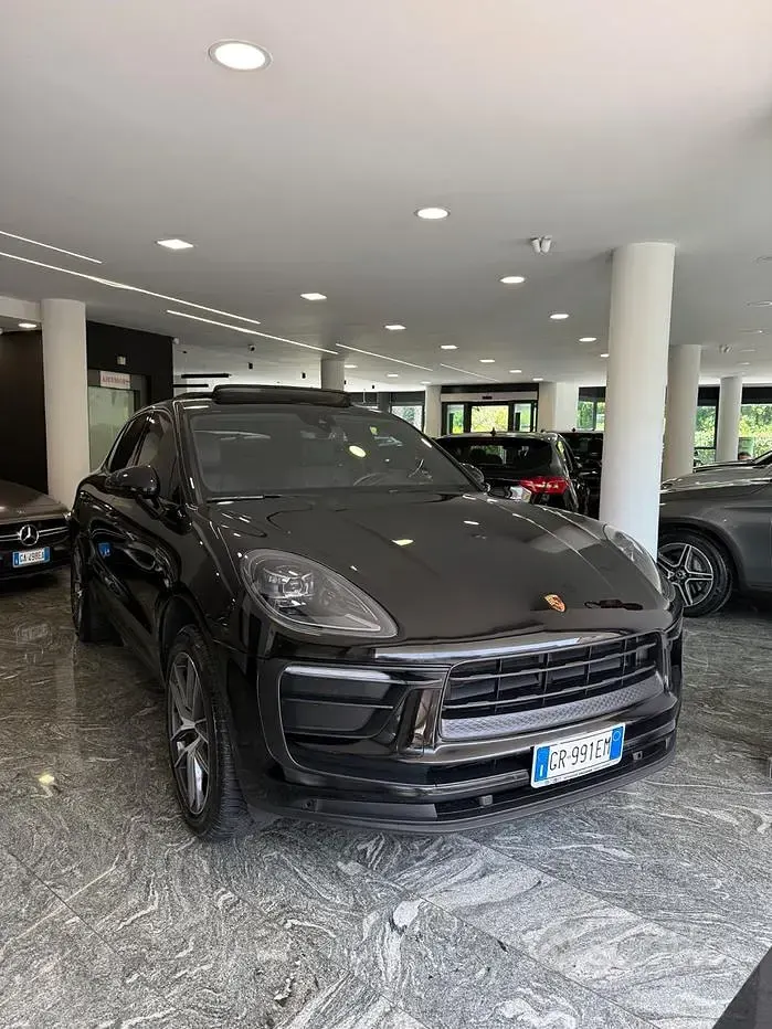 Usata Porsche Macan 265 CV (194 kW) 2022 Nero SUV