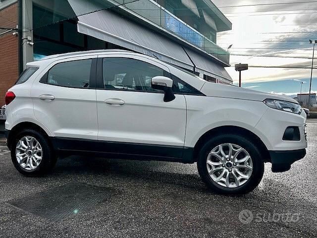 Usata Ford Ecosport 125 CV (91 kW) 2017 Bianco SUV