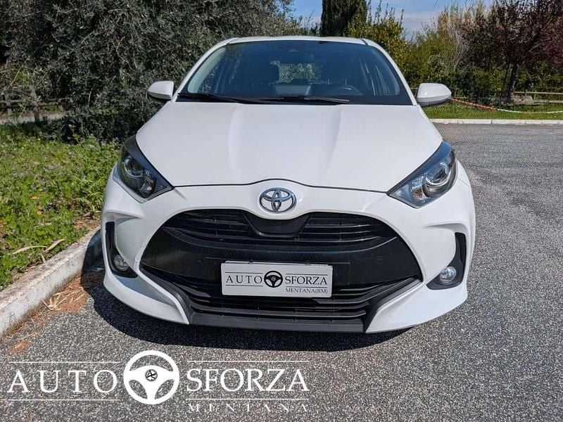 Usata Toyota Yaris Active 72 CV (52 kW) 2023 Bianco Utilitaria