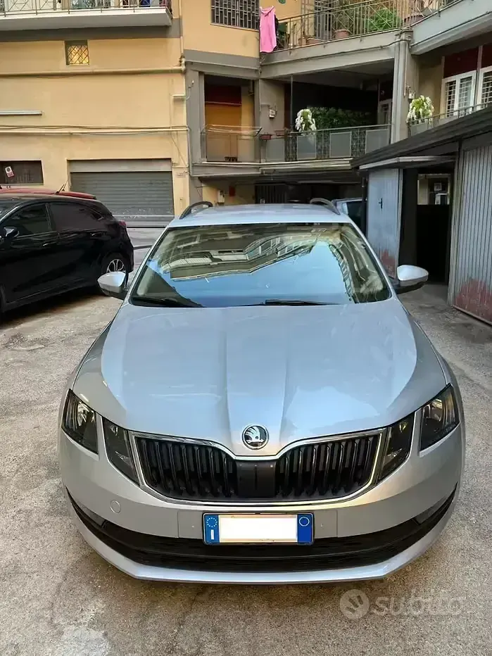 Usata Skoda Octavia G-TEC 110 CV (80 kW) 2018 Grigio Station wagon