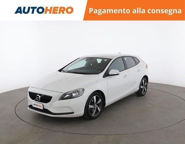 Usata Volvo V40 Kinetic 119 CV (87 kW) 2017 Bianco Berlina