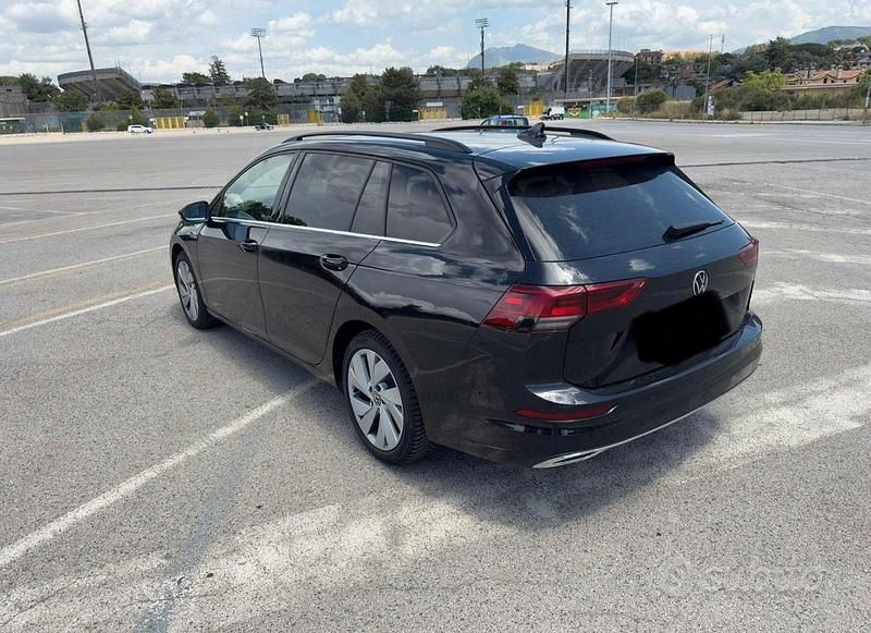 Usata VW Golf VIII Style 150 CV (110 kW) 2022 Nero Station wagon