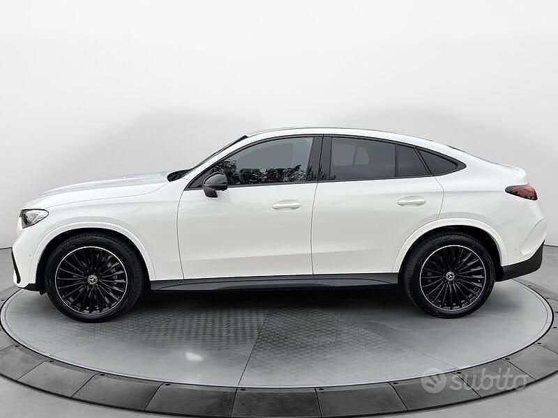 Usata Mercedes GLC220 AMG line 197 CV (144 kW) 2024 Bianco Coupé