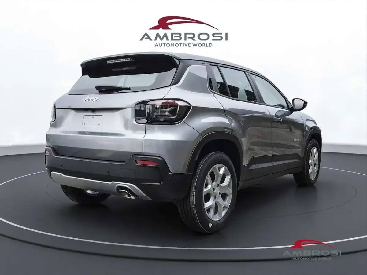 Nuova Jeep Avenger Altitude 145 CV (106 kW) 2026 Volcano SUV
