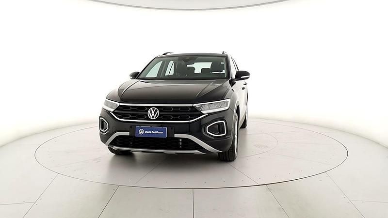 Usata VW T-Roc Life 149 CV (109 kW) 2024 Nero SUV
