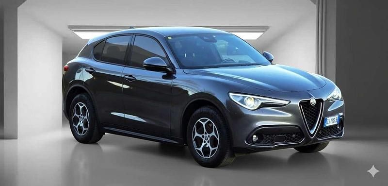 Usata Alfa Romeo Stelvio Super 160 CV (117 kW) 2022 Grigio SUV