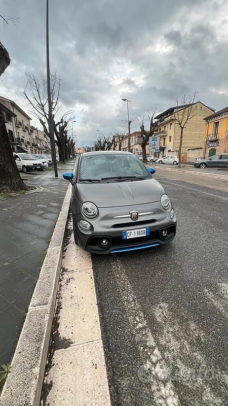 Usata Abarth 595 165 CV (121 kW) 2021 Grigio Berlina