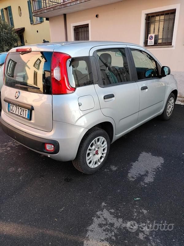 Usata Fiat Panda Easy 69 CV (50 kW) 2020 Grigio Utilitaria