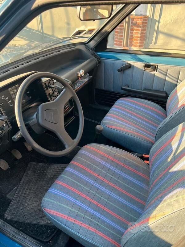 Usata Fiat Uno 1988 Blu Utilitaria