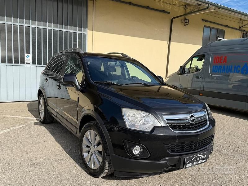 Usata Opel Antara Cosmo 163 CV (119 kW) 2015 Nero SUV