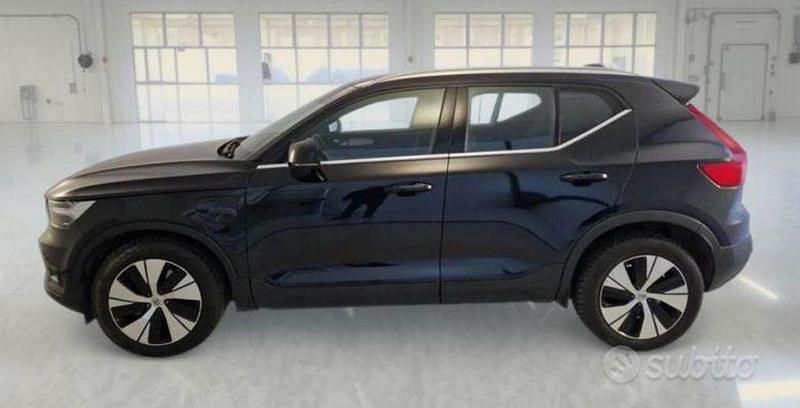 Usata Volvo XC40 Inscription 129 CV (94 kW) 2021 Nero SUV