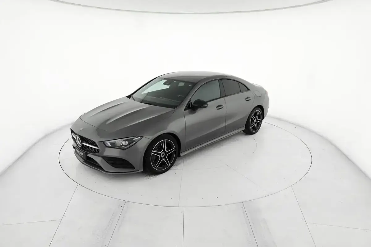 Usata Mercedes CLA200 Premium 150 CV (110 kW) 2022 Grigio Coupé